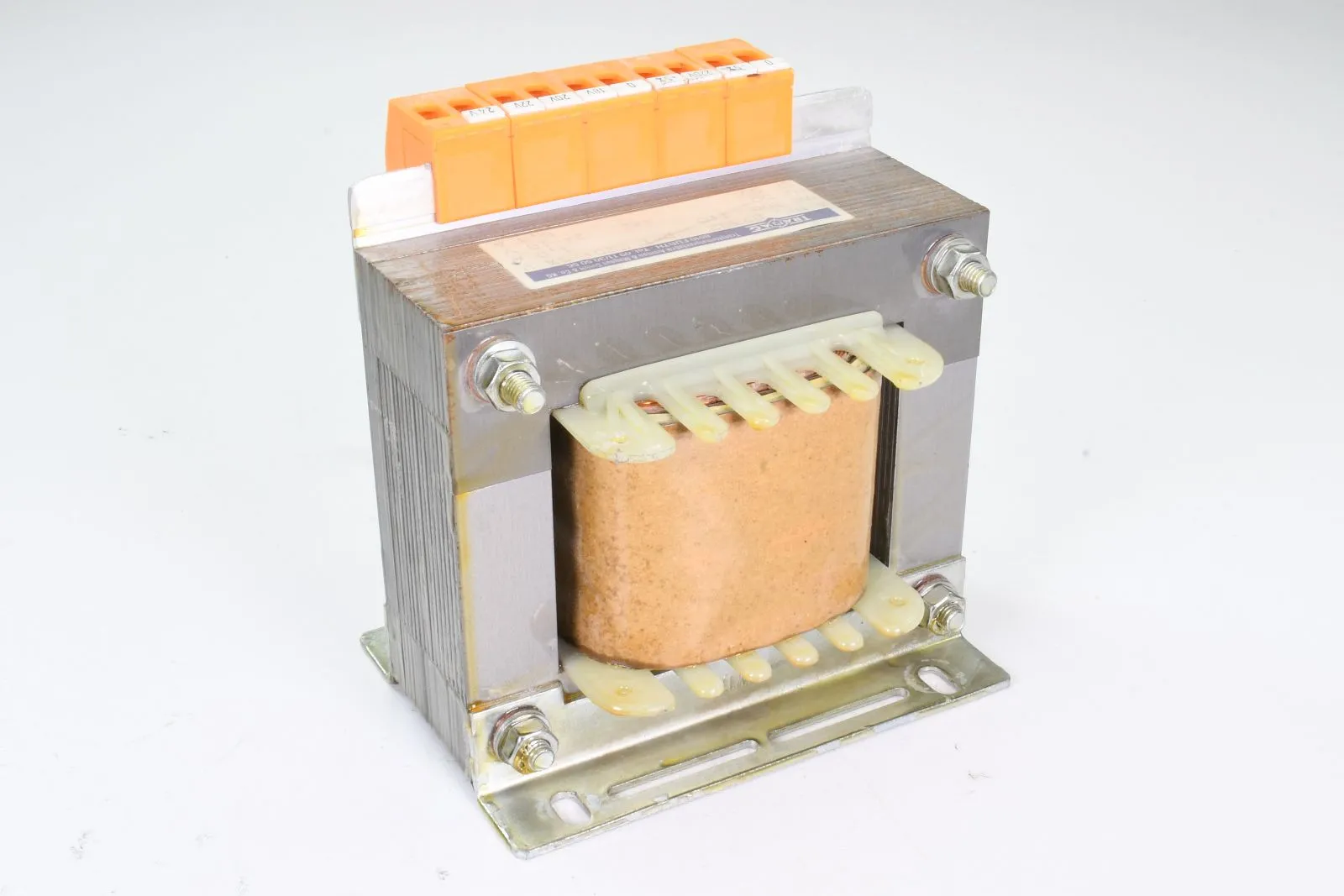 TRAMAG 89382, Transformator