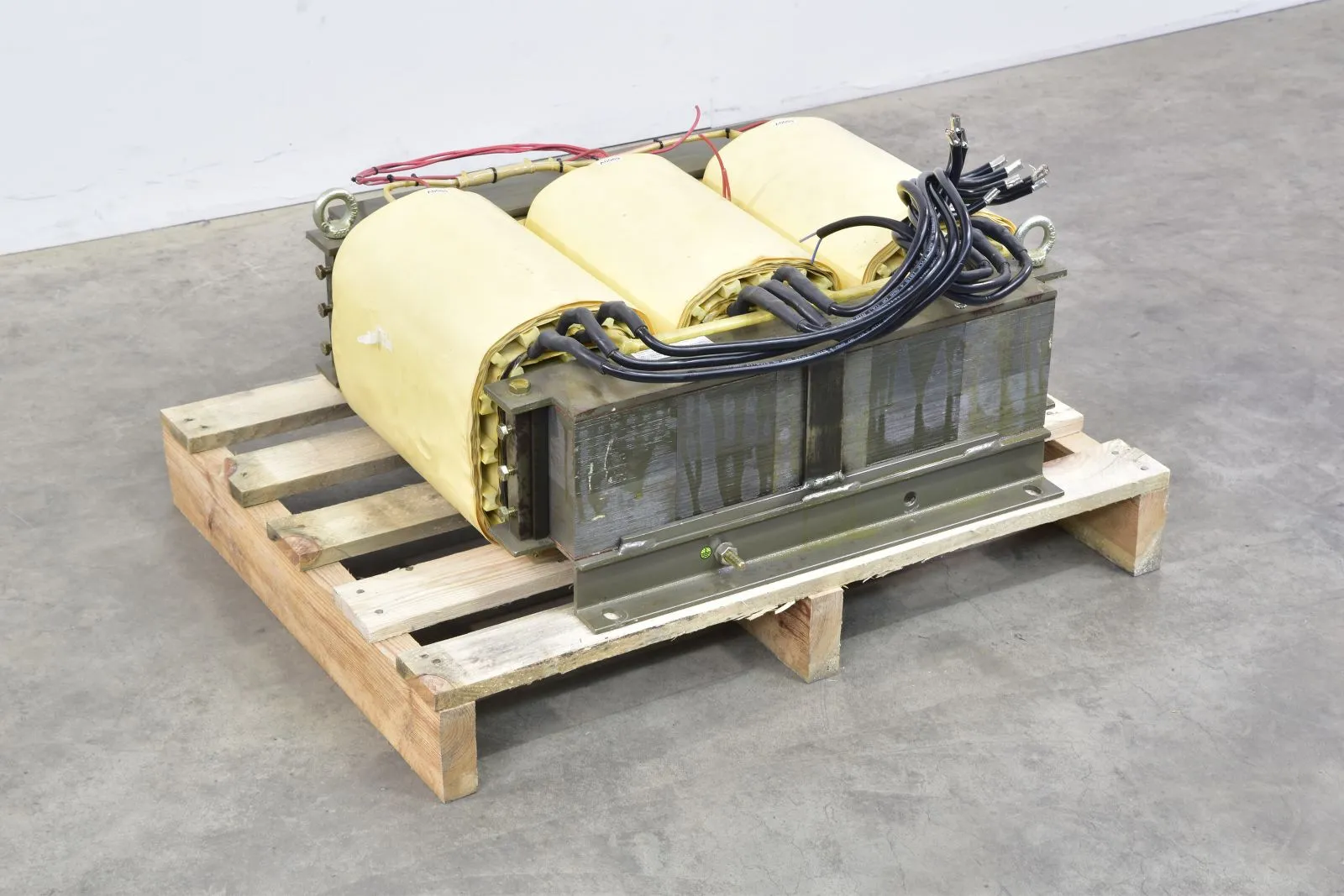 PS DTT55,5400, DTT 55,5kVA, Dreiphasen-Transformator - Defekt Lagenisolation