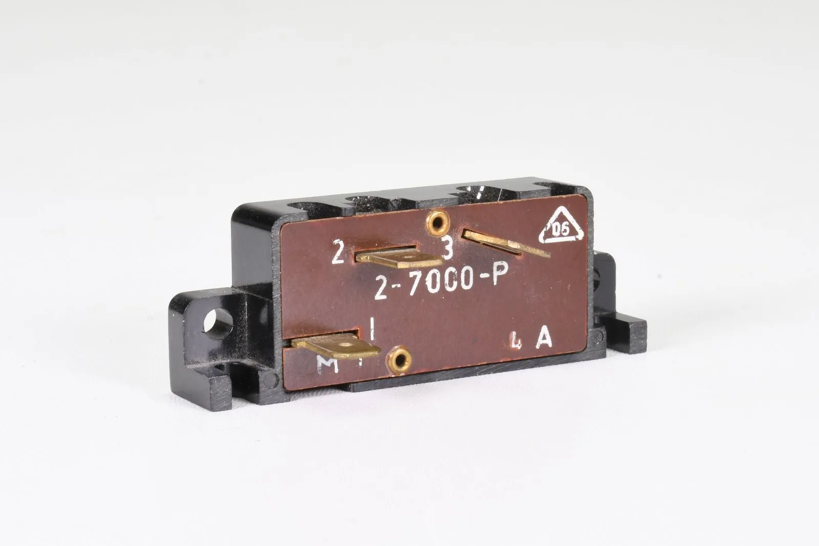 E-T-A 2-7000-P-4A, Motorschutzrelais