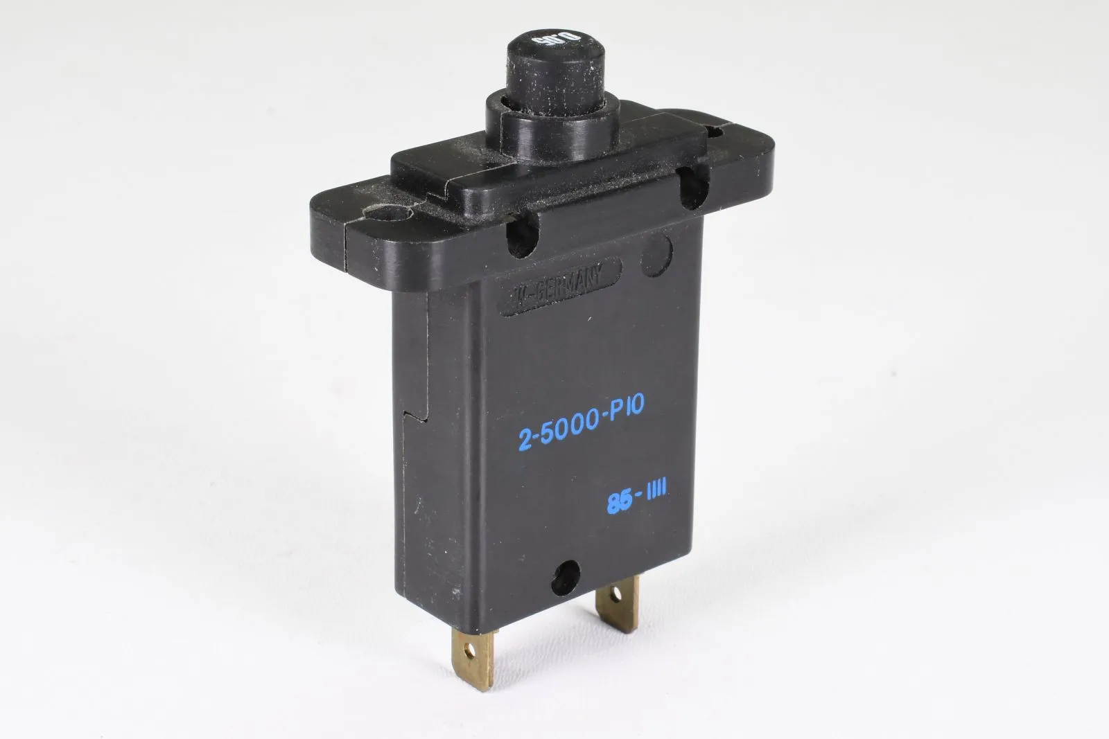 E-T-A 2-5000-P10-0,05A, Thermischer Schutzschalter