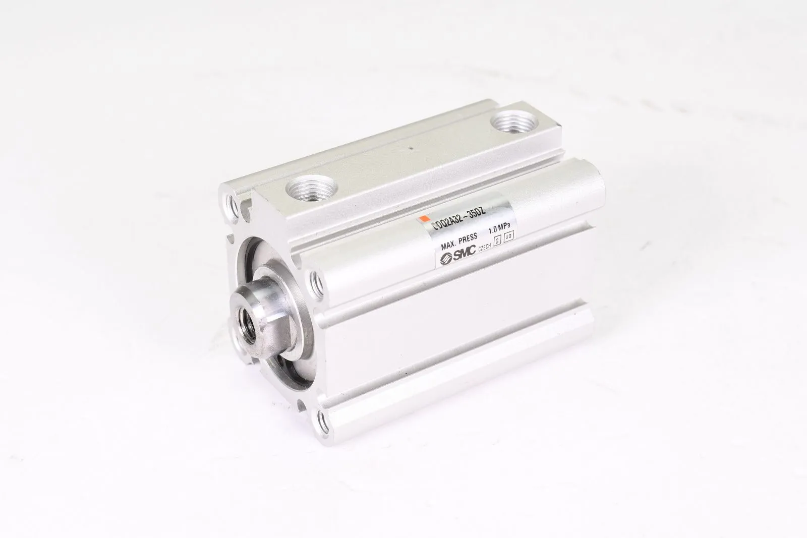 SMC CDQ2A32-35DZ, Kompaktzylinder