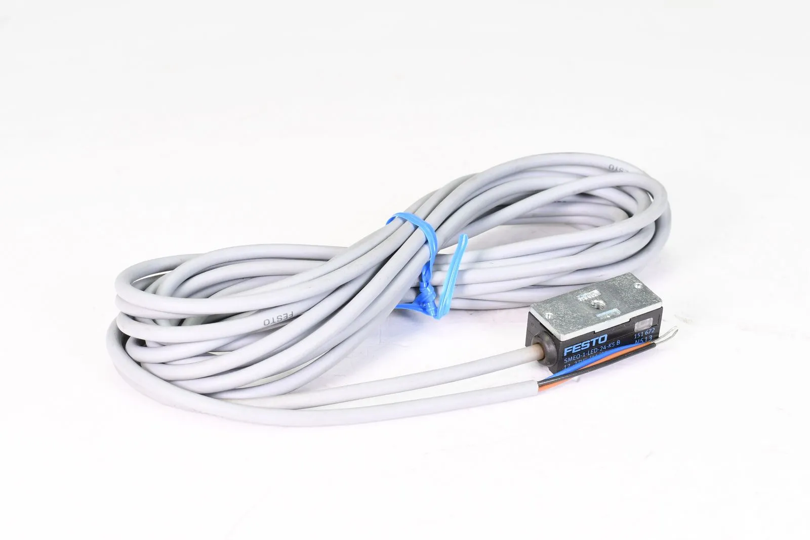 FESTO 151672, SMEO-1-LED-24-K5 B, Näherungsschalter