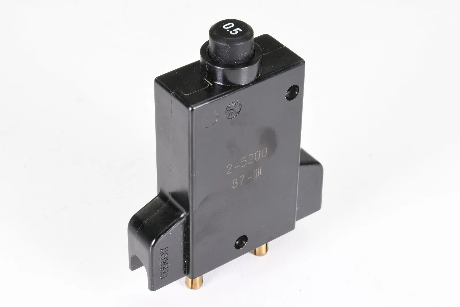 E-T-A 2-5200-0,5A, Thermischer KFZ-Sicherungsautomat