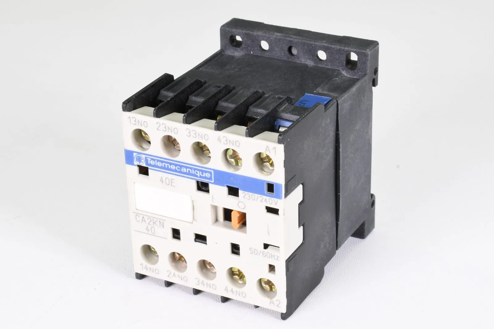 TELEMECANIQUE CA2KN40, Hilfsschütz, 40E