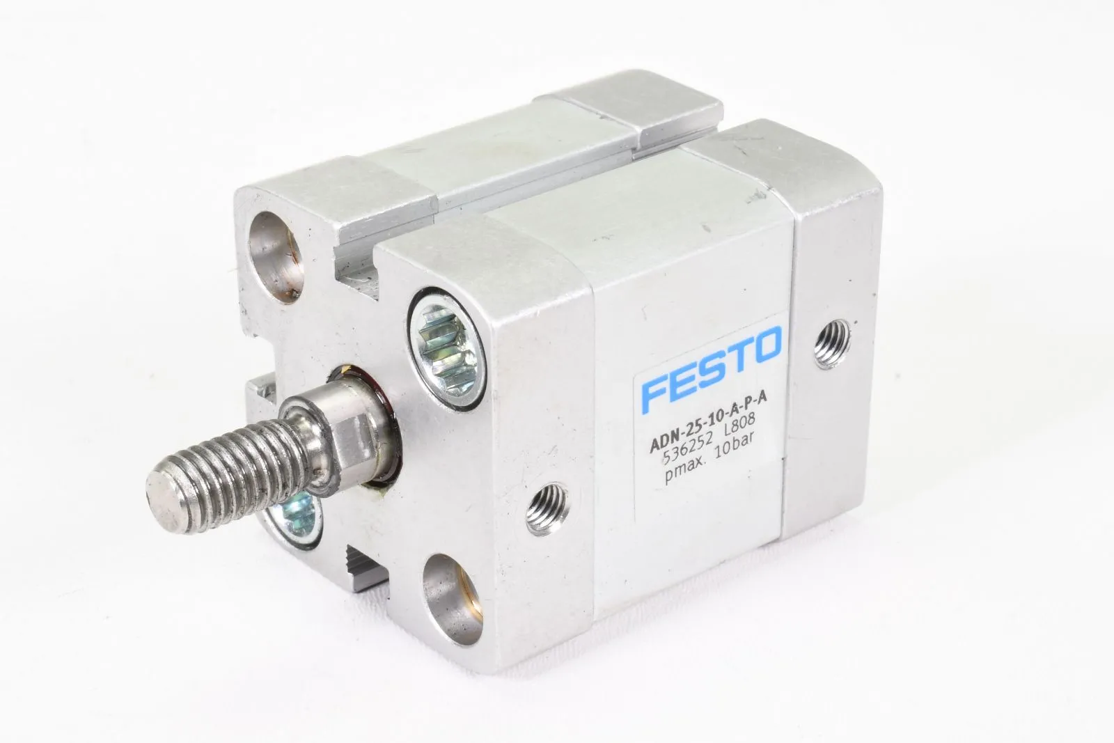 FESTO 536252, ADN-25-10-A-P-A, Kompaktzylinder, L808