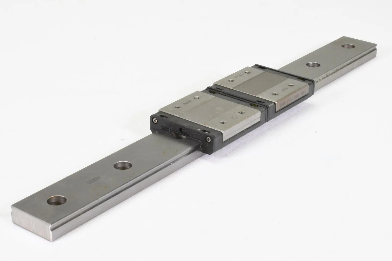 THK SRS 12WM, Linearschiene mit zwei Führungswagen, L=270mm