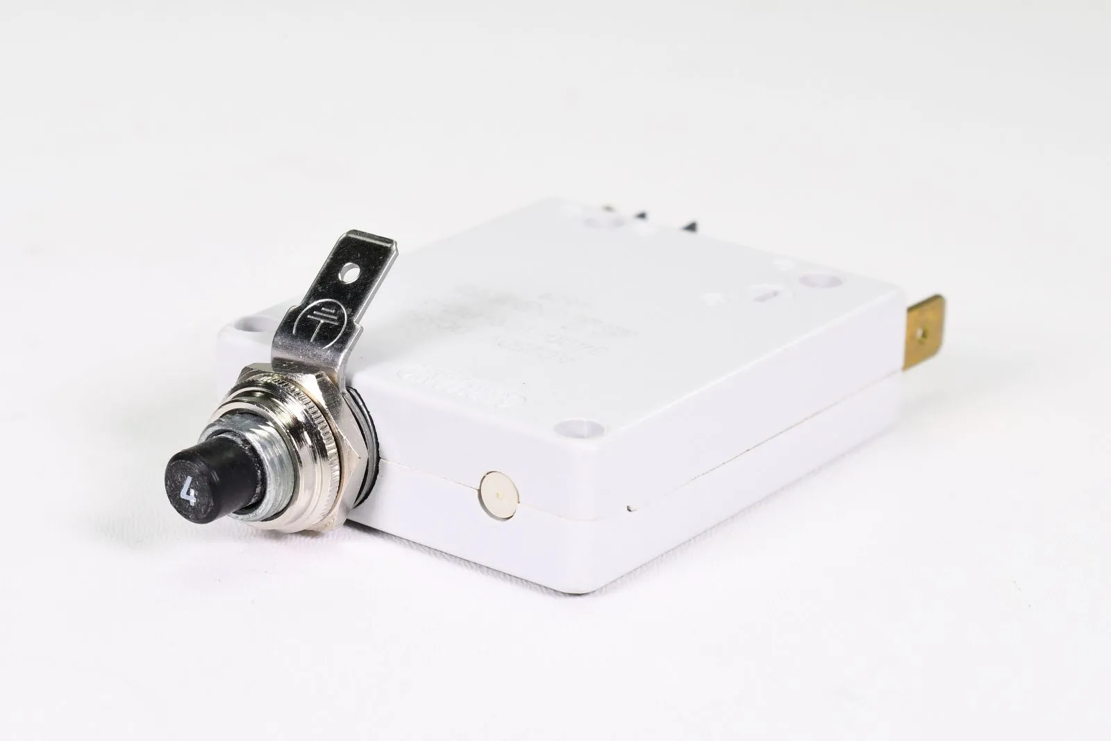 E-T-A 3400-IG9-P10-Si-4A, Thermisch-magnetischer Schutzschalter