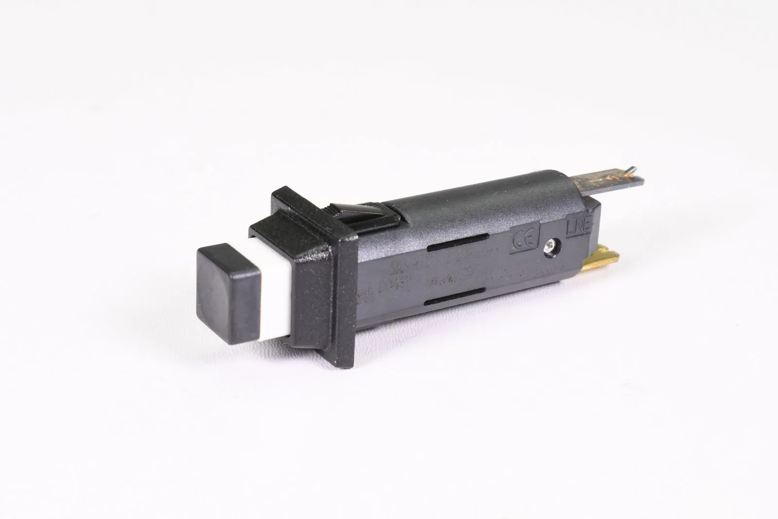 E-T-A 1110-F112-P1M1-4A, Thermischer Schutzschalter