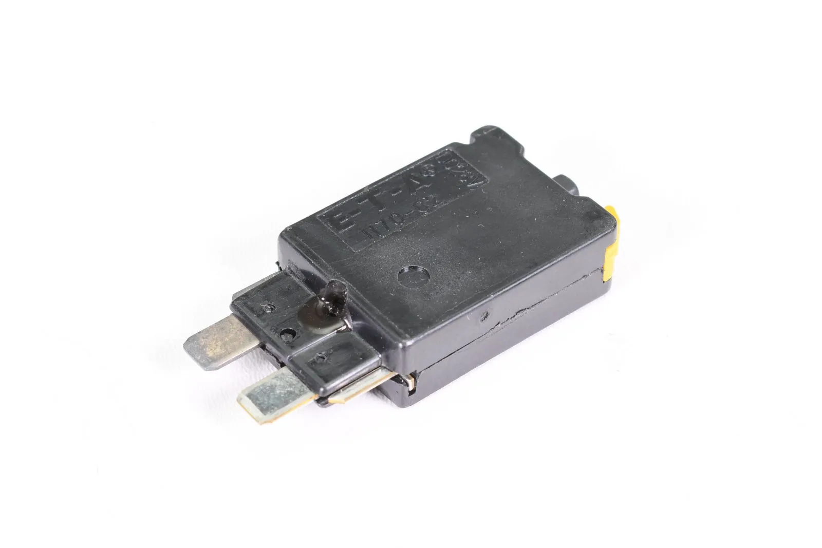 E-T-A 1170-02-8A, Thermischer Kfz-Sicherungsautomat