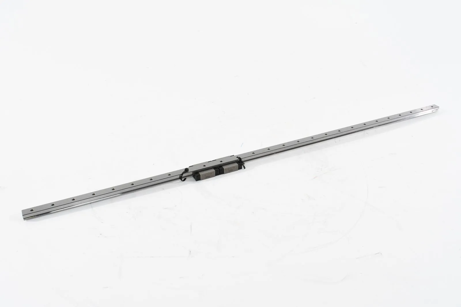IKO LWL12 BCS, Linearführung mit 2 Führungswagen, L=67,3cm