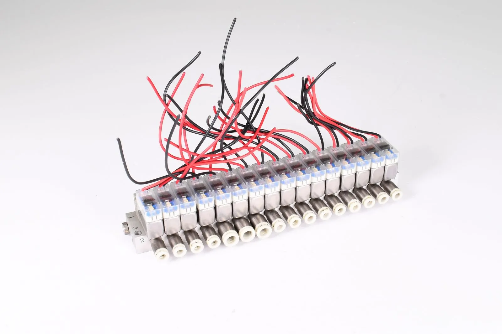 SMC V114A-5HU, 3/2-Wege-Magnetventil