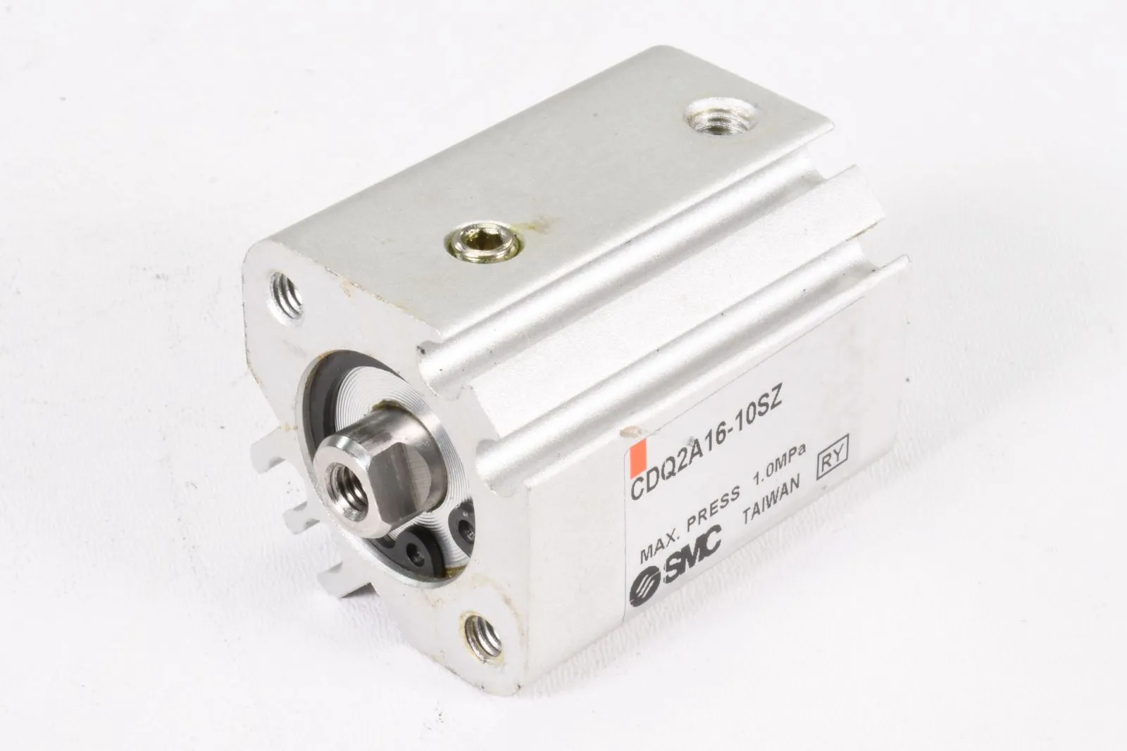 SMC CDQ2A16-10SZ, Kompaktzylinder