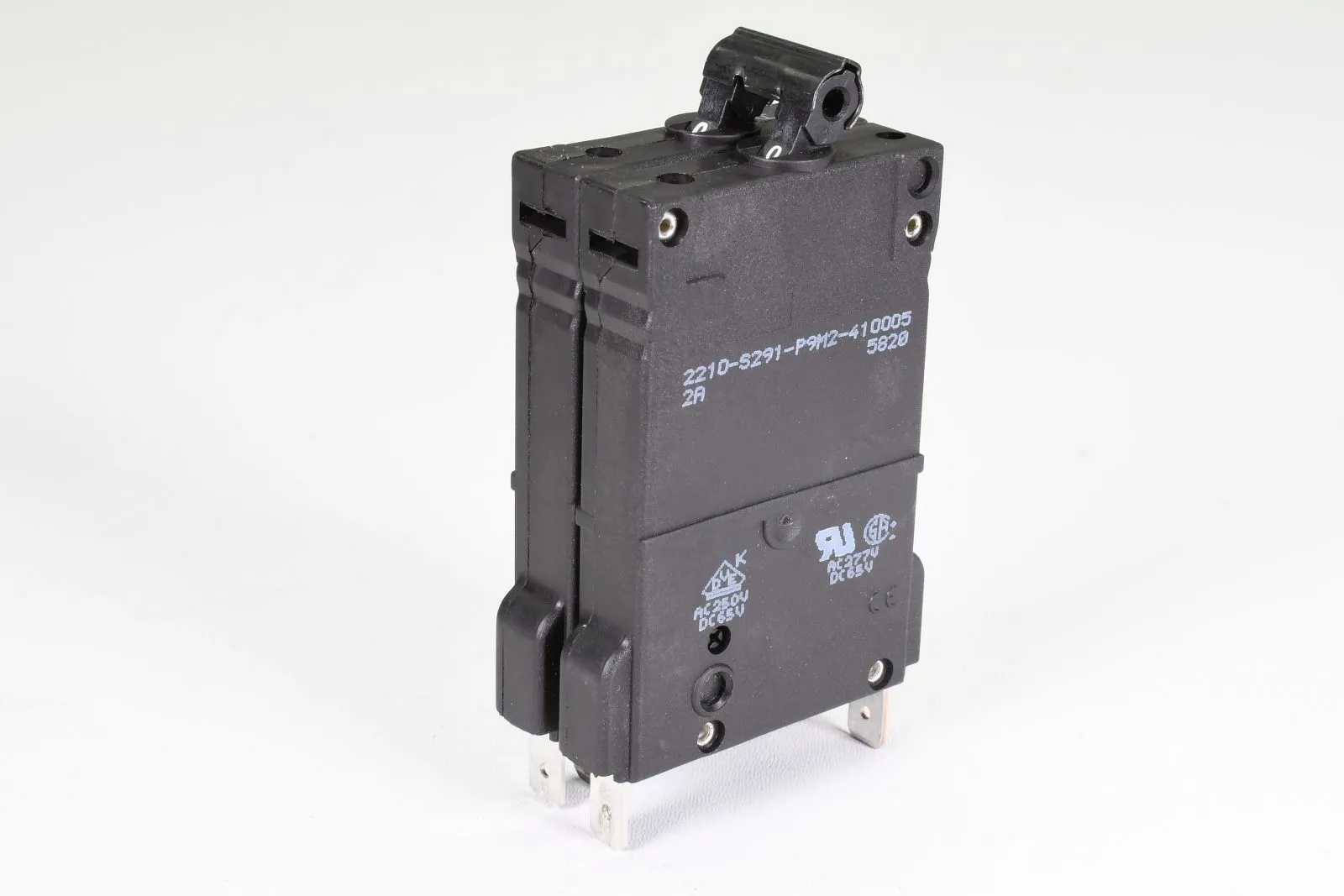 E-T-A 2210-S291-P9M2-410005-2A, Thermisch-magnetischer Schutzschalter