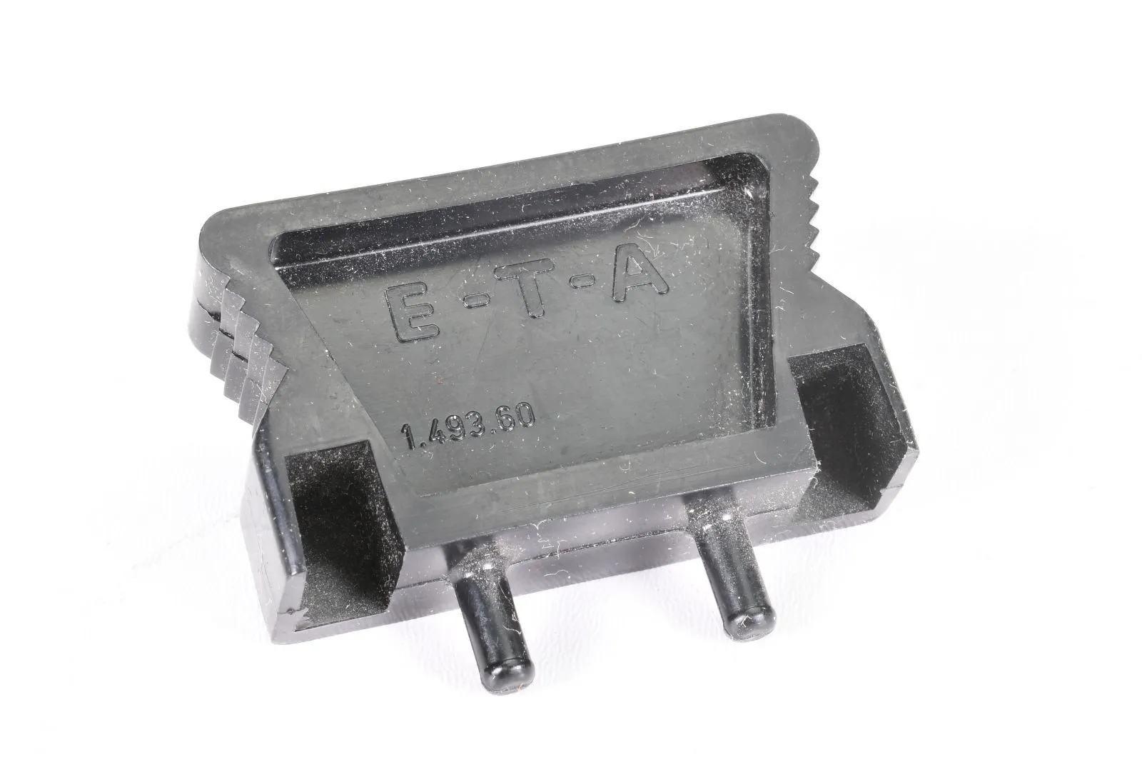 E-T-A 1.493.60, Steckverbindung